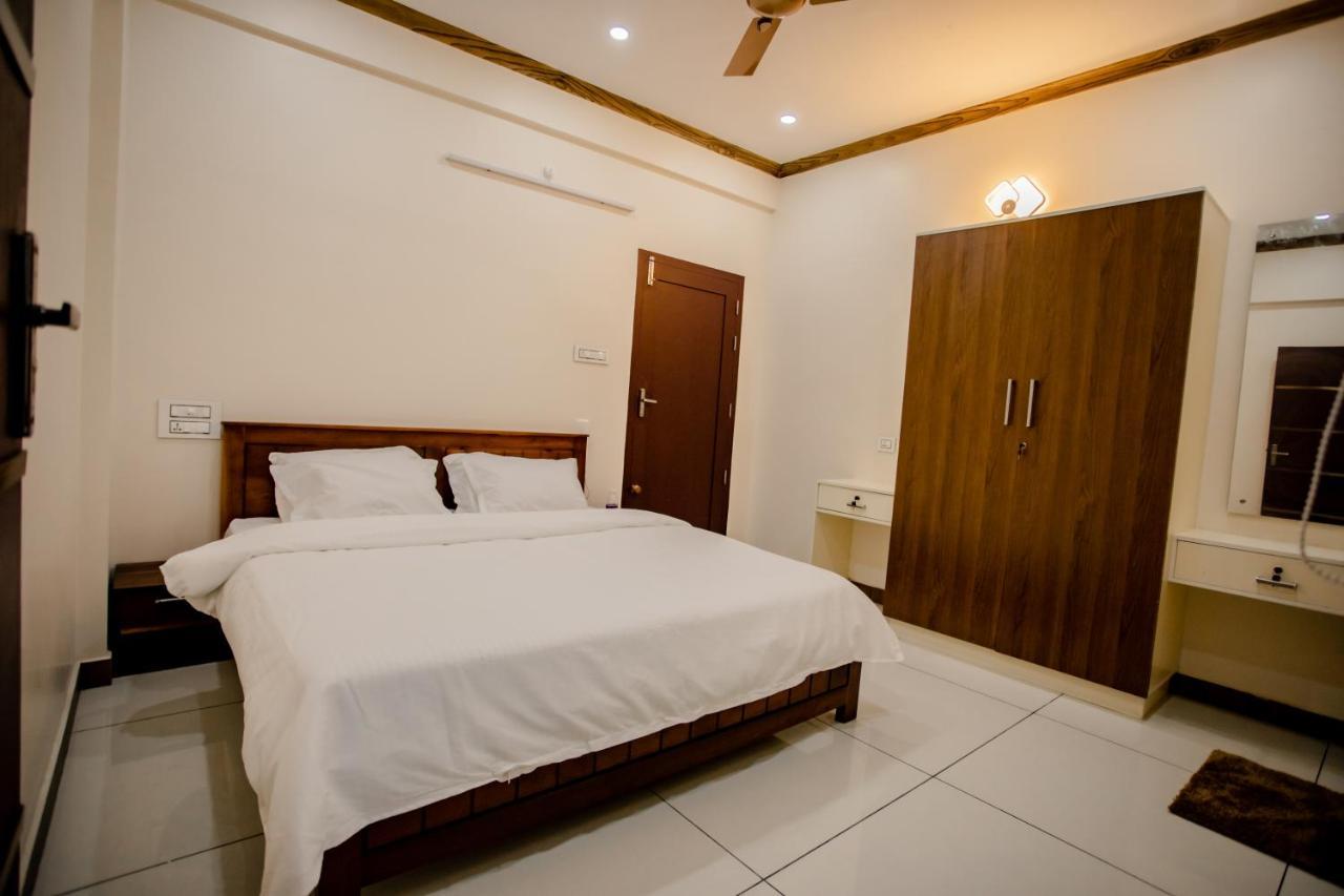 ורקלה Cliff Way Apartments מראה חיצוני תמונה