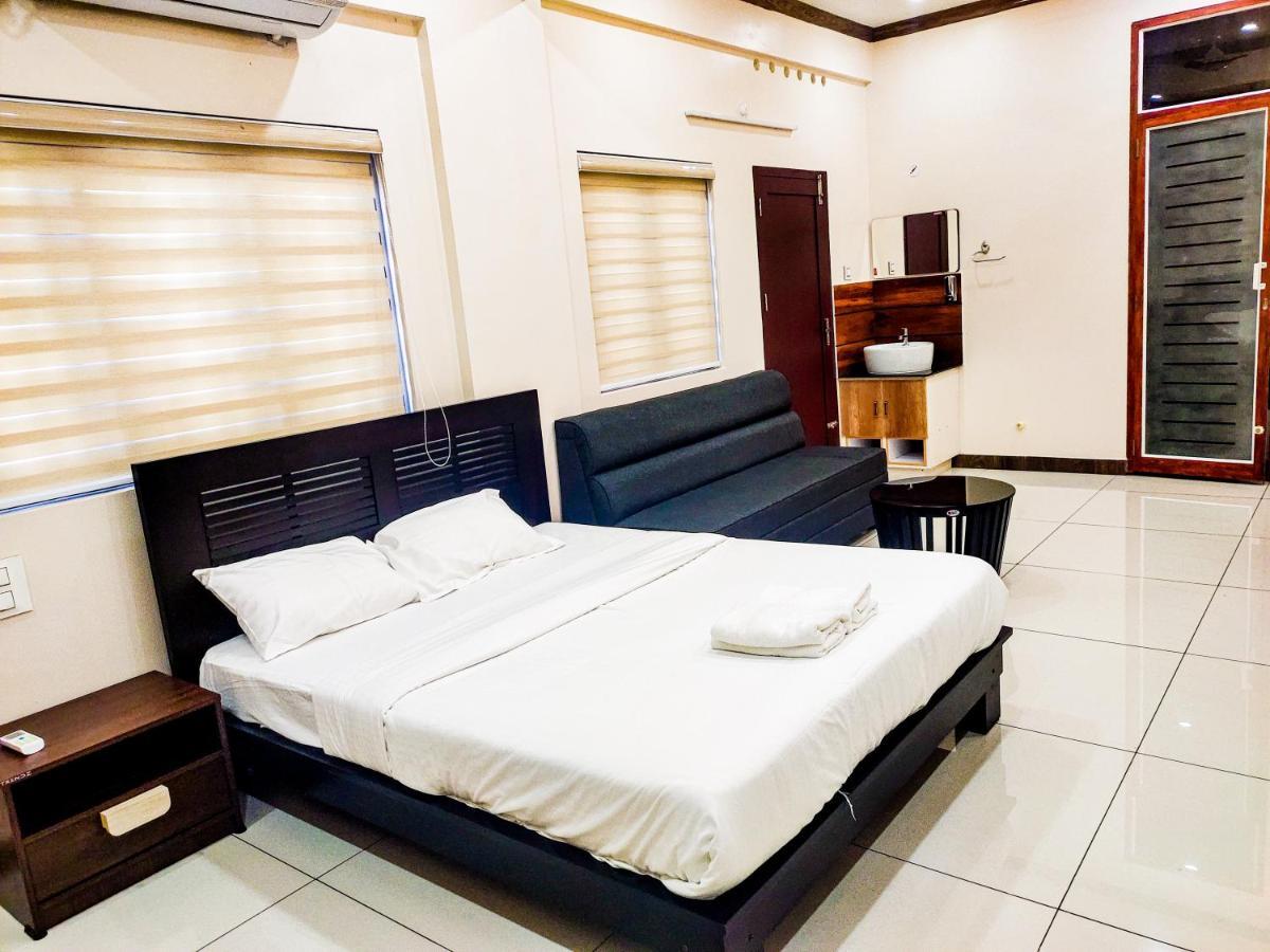 ורקלה Cliff Way Apartments מראה חיצוני תמונה
